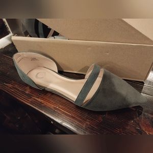 Journee suede flats